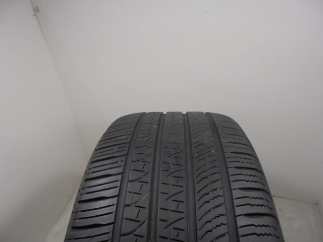 Pirelli Scorpion Zero guma